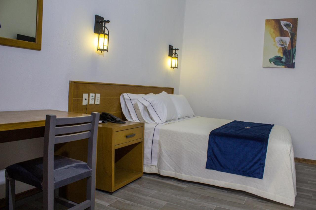 Hotel Real De Castilla Colonial Guadalajara Kültér fotó