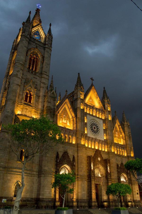 Hotel Real De Castilla Colonial Guadalajara Kültér fotó