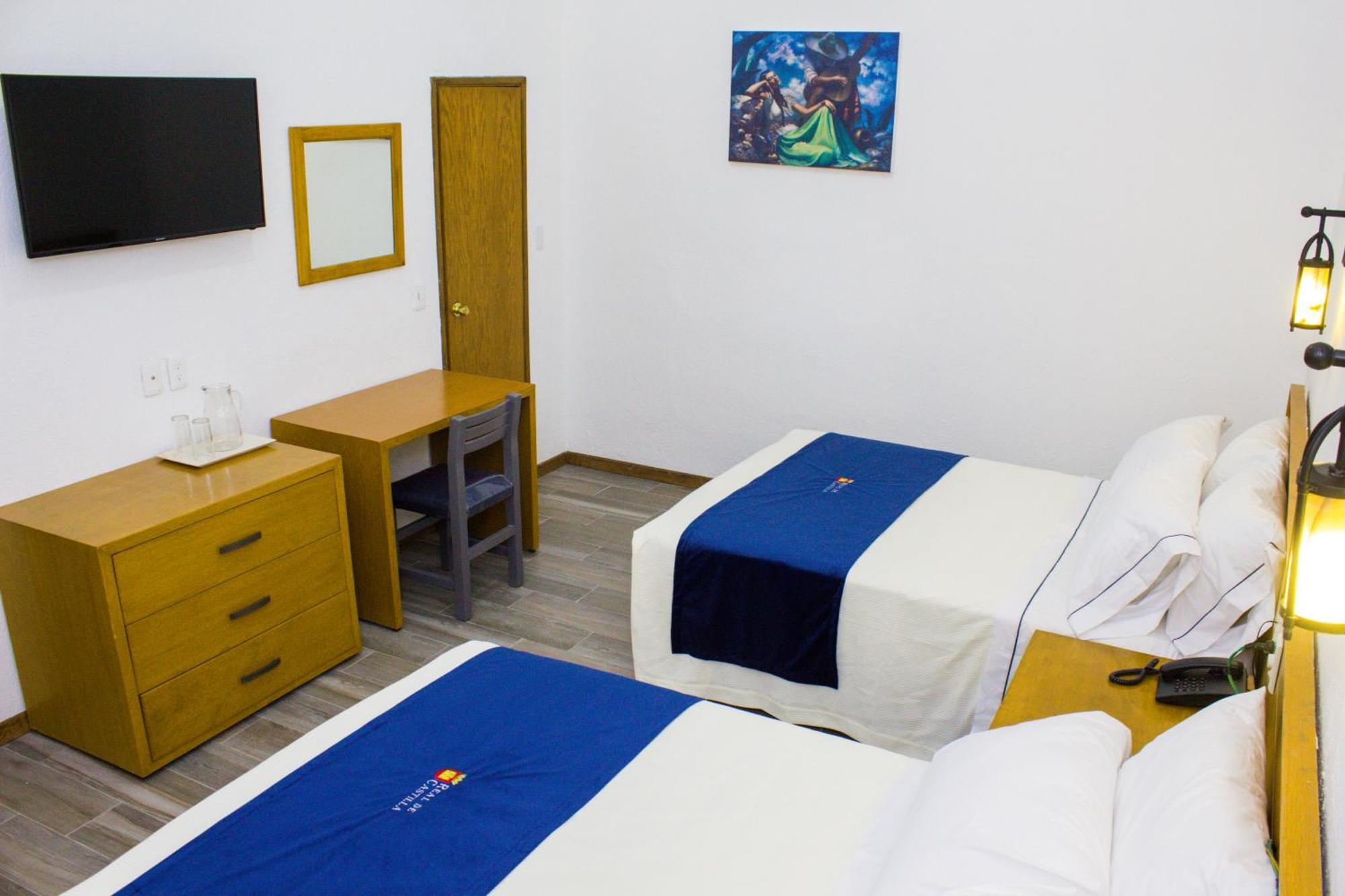 Hotel Real De Castilla Colonial Guadalajara Szoba fotó